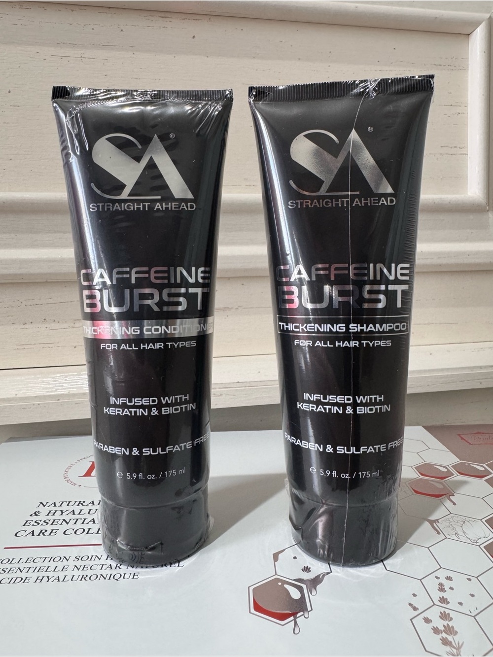 Caffeine Burst Thickening Shampoo - Black